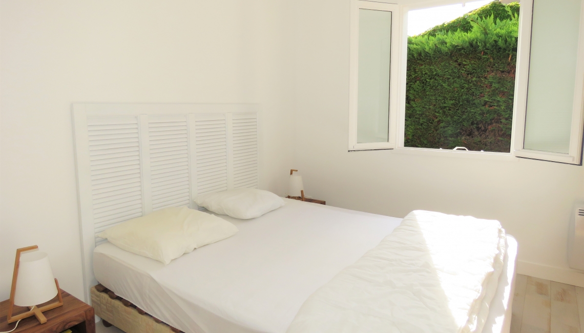 Chambre 1 Villa Pinson Beauvallon Properties