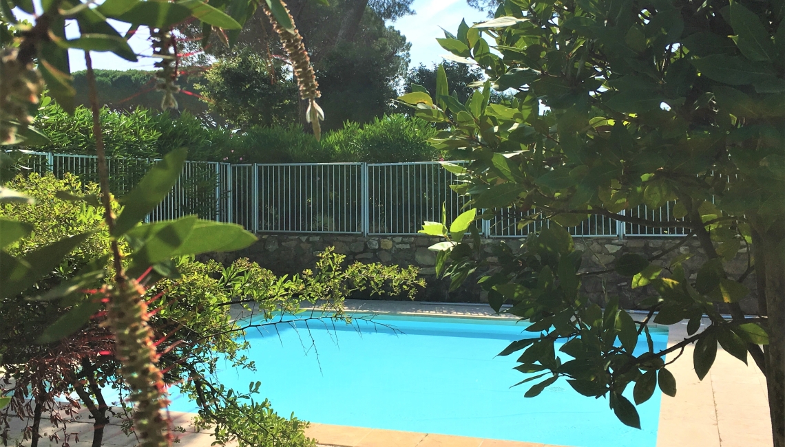 Pataugeoire Villa Treize Beauvallon Properties