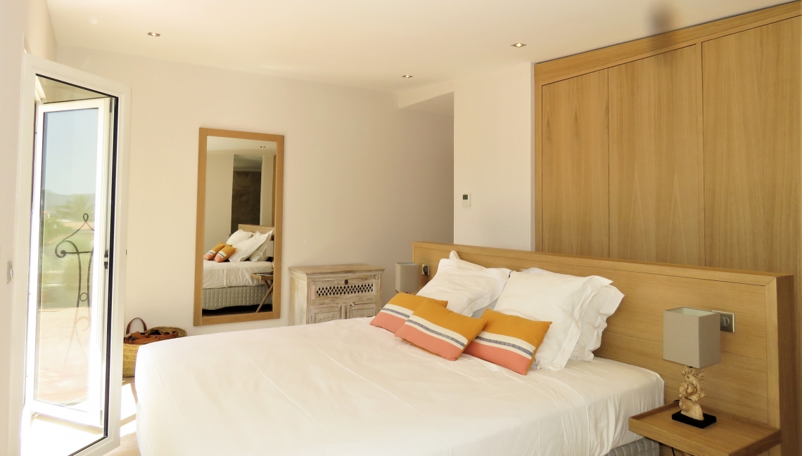 Suite parentale Villa Bergeronnette Beauvallon Properties