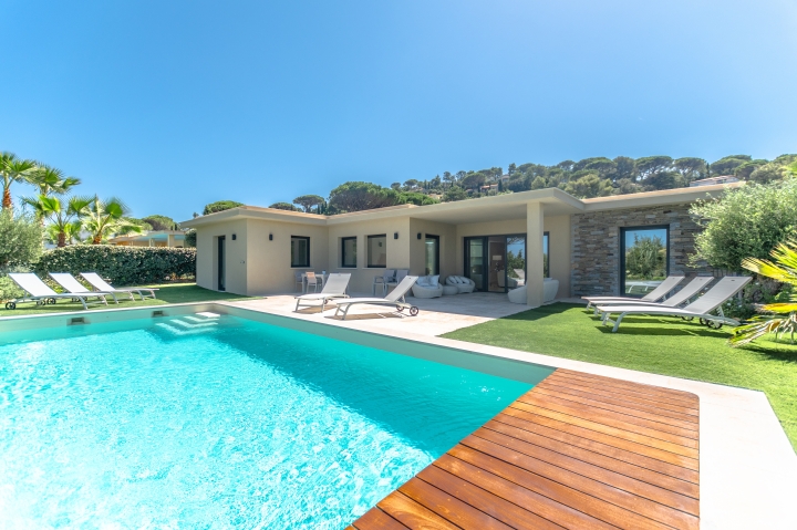 Villa 80M - Pins Sainte-Maxime Beauvallon Properties